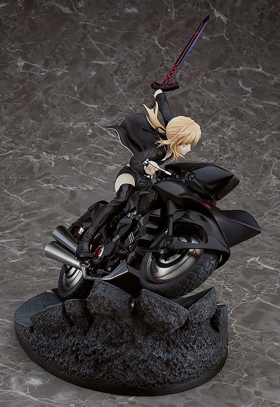 Fate/Grand Order PVC Statue 1/8 Saber/Altria Pendragon (Alter) &amp; Cuirassier Noir 27 cm (re-run)