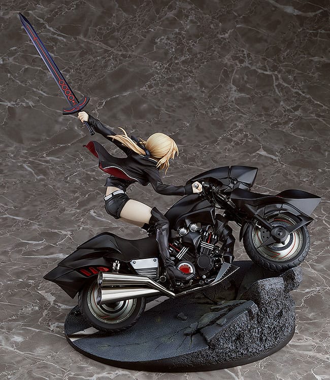 Fate/Grand Order PVC Statue 1/8 Saber/Altria Pendragon (Alter) &amp; Cuirassier Noir 27 cm (re-run)