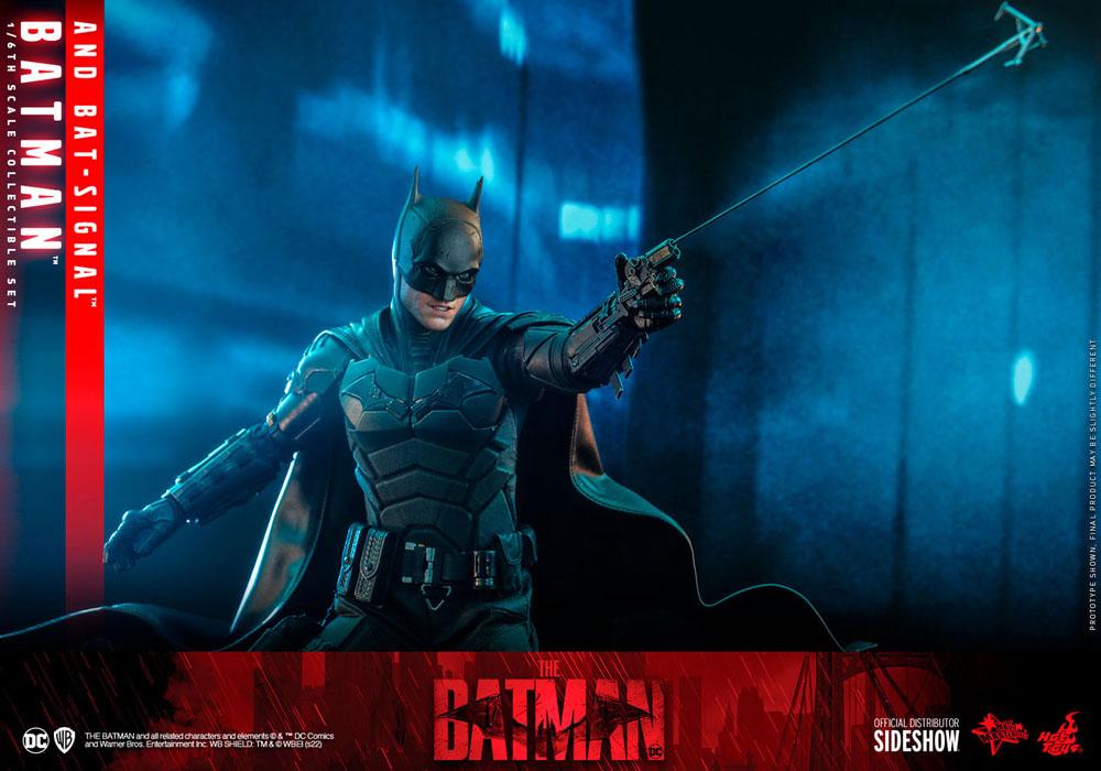 The Batman Movie Masterpiece Actionfigur 1/6 Batman with Bat-Signal 31 cm