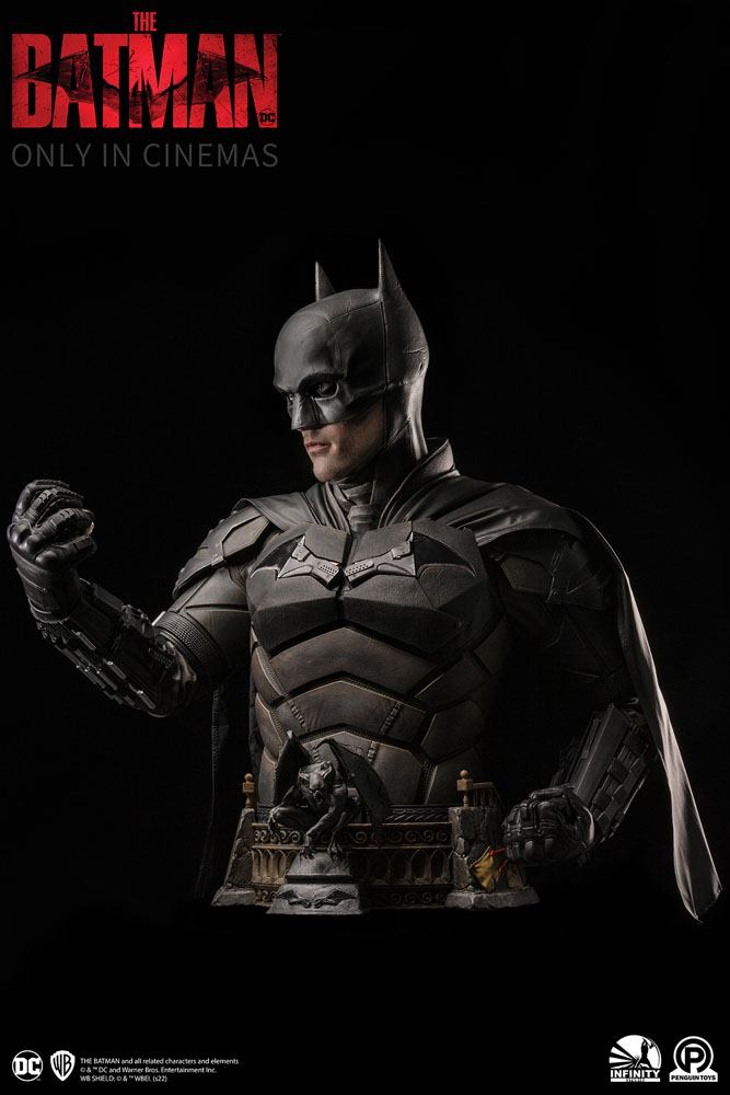 The Batman Life-Size Büste Batman 93 cm