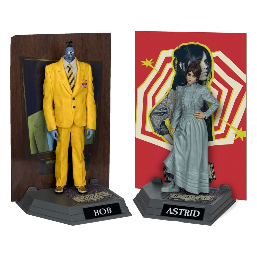 Beetlejuice Movie Maniacs PVC Statues Assortment (6)