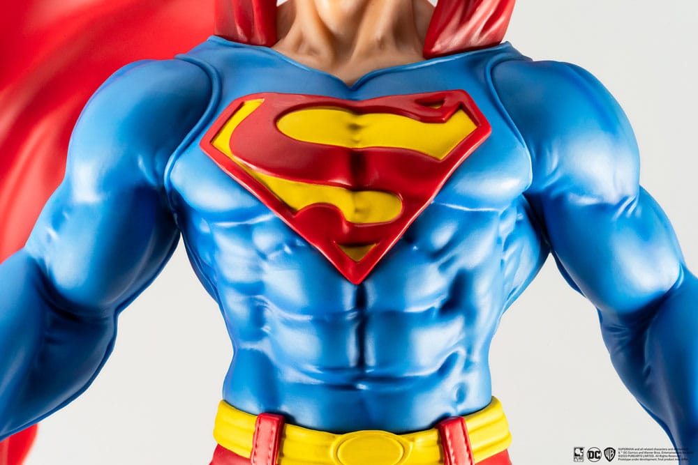 Superman PX PVC Statue 1/8 Superman Classic Version 30cm